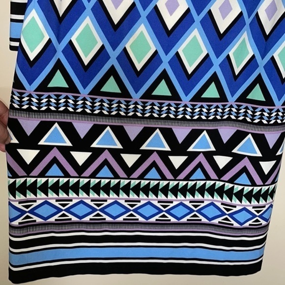 Eliza J Mixed Media Shift Boat Neck Long-Sleeve V Back Multicolor Dress Size 8 - Picture 3 of 11